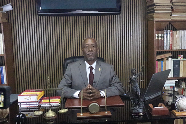 patricio.oficina.formal.completo.01